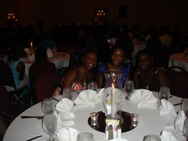 Thomas & Rose Merry Mack great granddaughters (granddaughters of Tommie Lee Atkins; children of Sharon Atkins (Jeff)Smith Alexis Smith(l) and Kenyetta Smith(r)